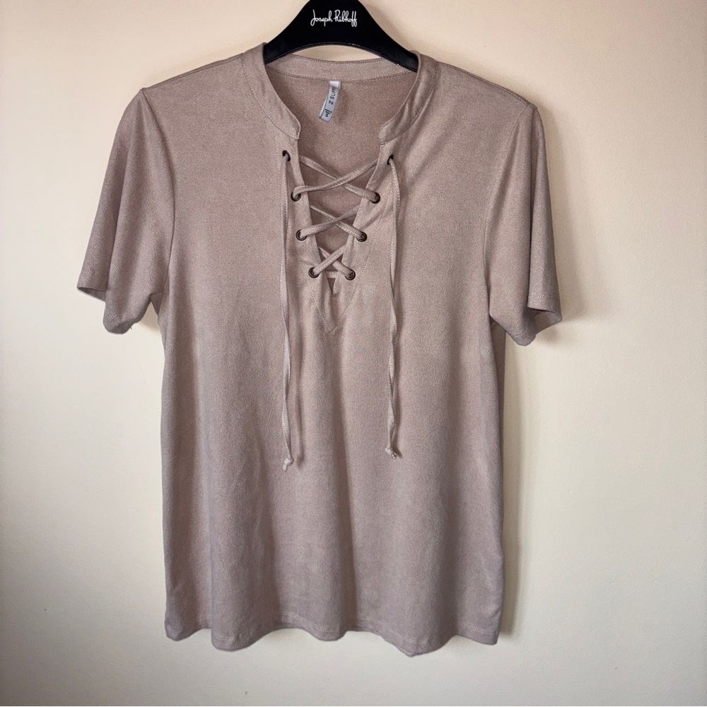 Z Supply Women’s Lace-Up Short Sleeve Tan Tee Faux Suede Festival Western Shirt